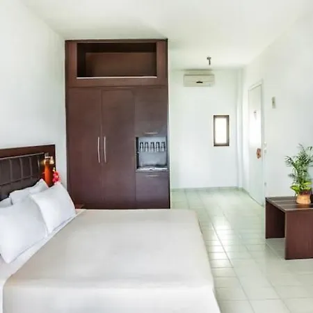 Hotel Xenios Dolphin Possidi