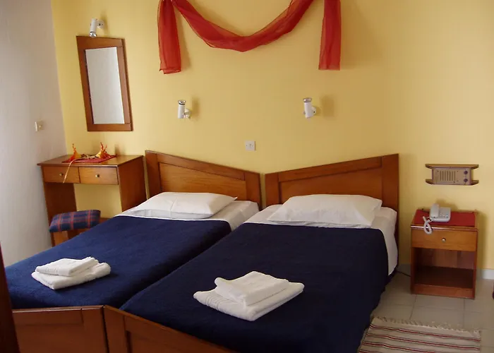 Dolphin Beach Отель 3*