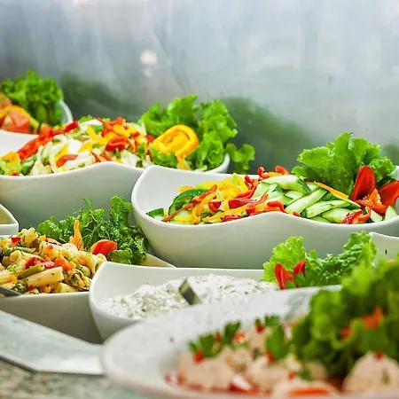 فندق Xenios Dolphin بوسيدي