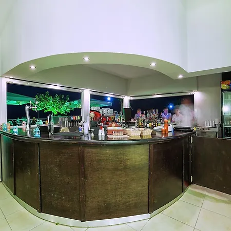 Hotell Dolphin Beach