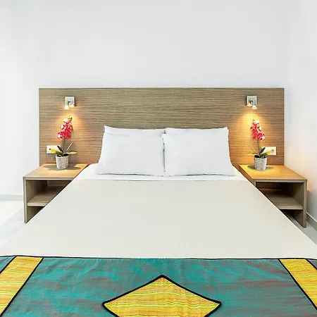Otel Xenios Dolphin