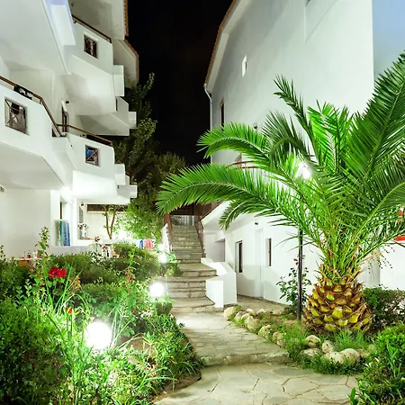 Hotel Xenios Dolphin 3*