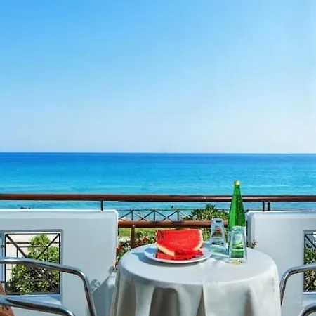 Xenios Dolphin Otel Possidi