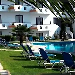 Hotel Dolphin Beach