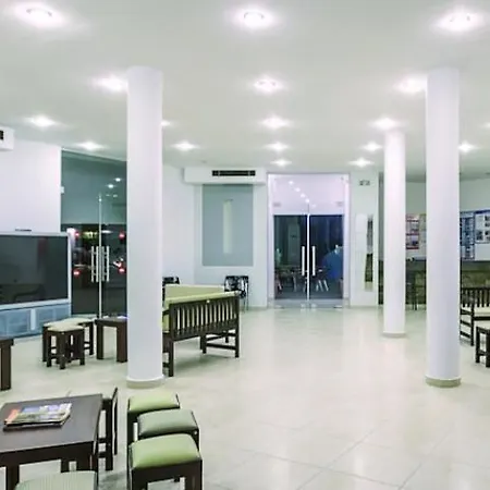 Dolphin Beach Отель 3*