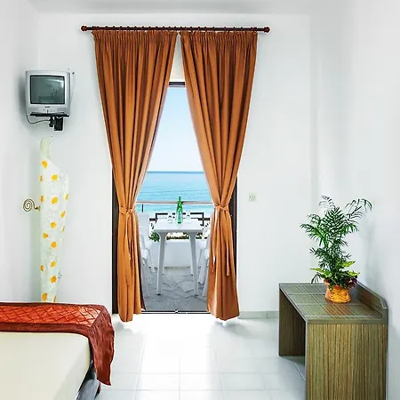 Hotel Xenios Dolphin Posidi