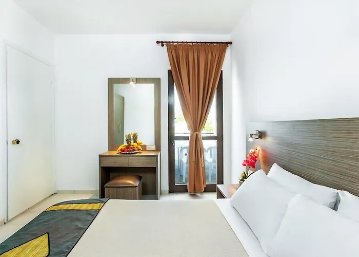 Hotell Dolphin Beach