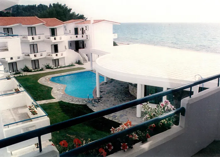 Dolphin Beach Hotell Possidi